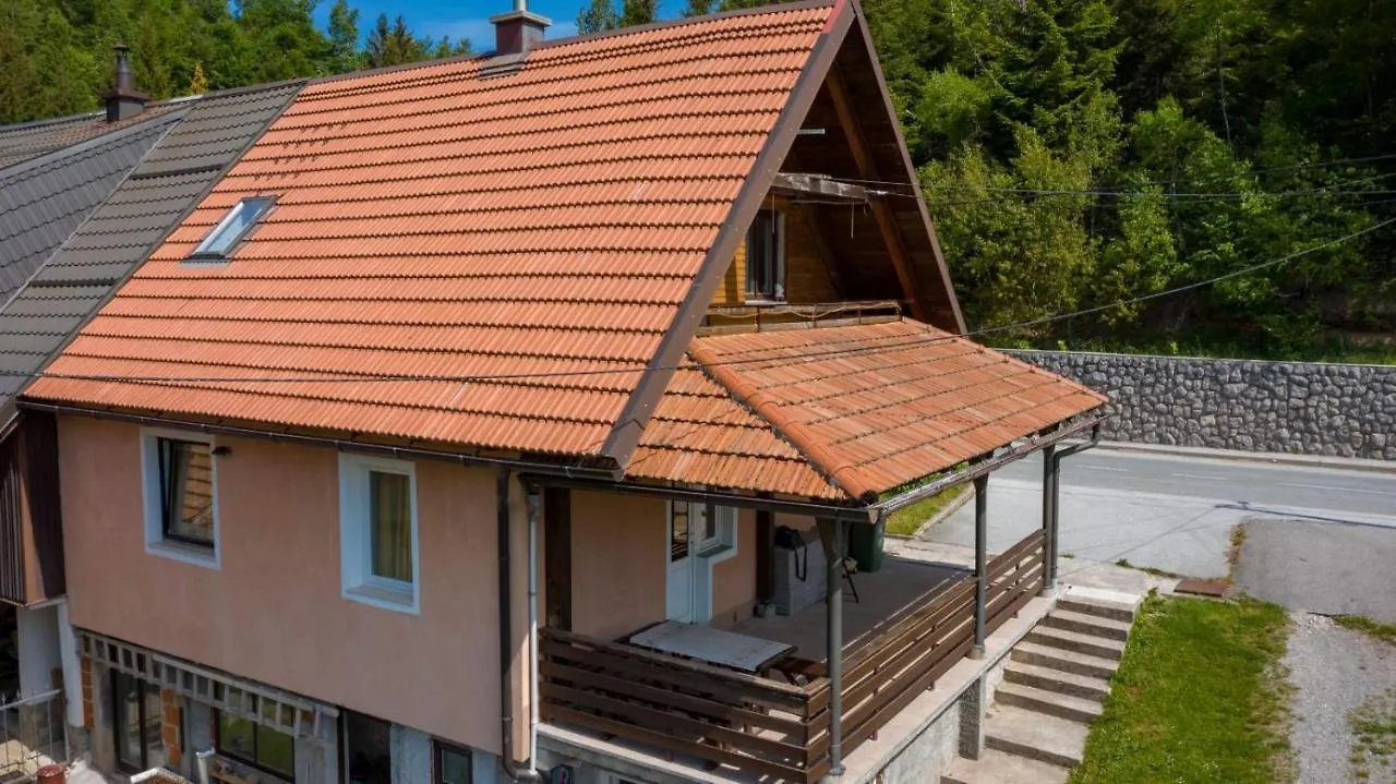Apartment Apartman Rozmari Lokve
