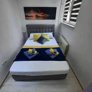 Alex Apartman